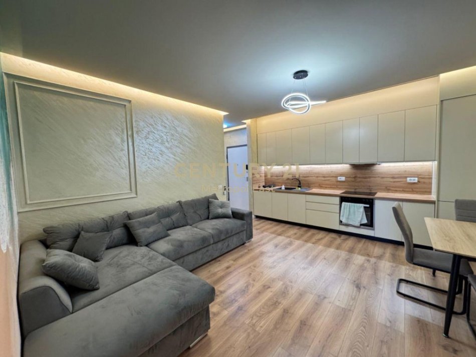 Durres, shitet apartament 2+1 Kati 2, 83 m² 215.000 € (Rruga e Elbasanit)