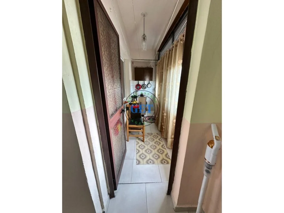 Durres, shitet apartament 2+1+Ballkon Kati 4, 86 m² 105.000 € (Kryqi i Kuq)