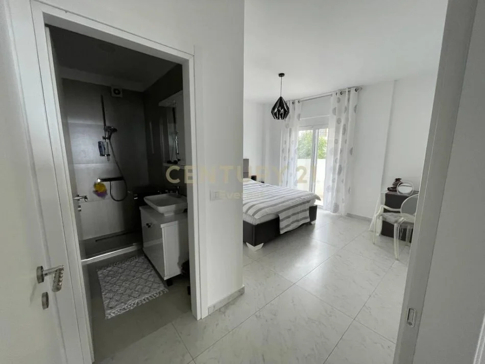 Sarande, shitet apartament 2+1+Ballkon Kati 3, 109 m² 230.000 € (Panorama Sarande)
