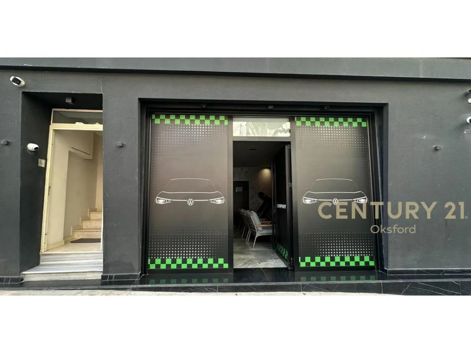 Tirane, shitet ambjent biznesi Kati 1, 273 m² 550.000 € (NENE TEREZA)