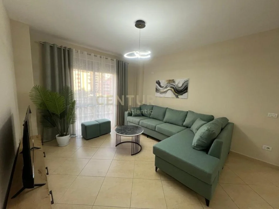 Durres Plazh, shitet apartament 2+1+Aneks+Ballkon Kati 1, 115 m² 135.000 € (Plazh Durres)