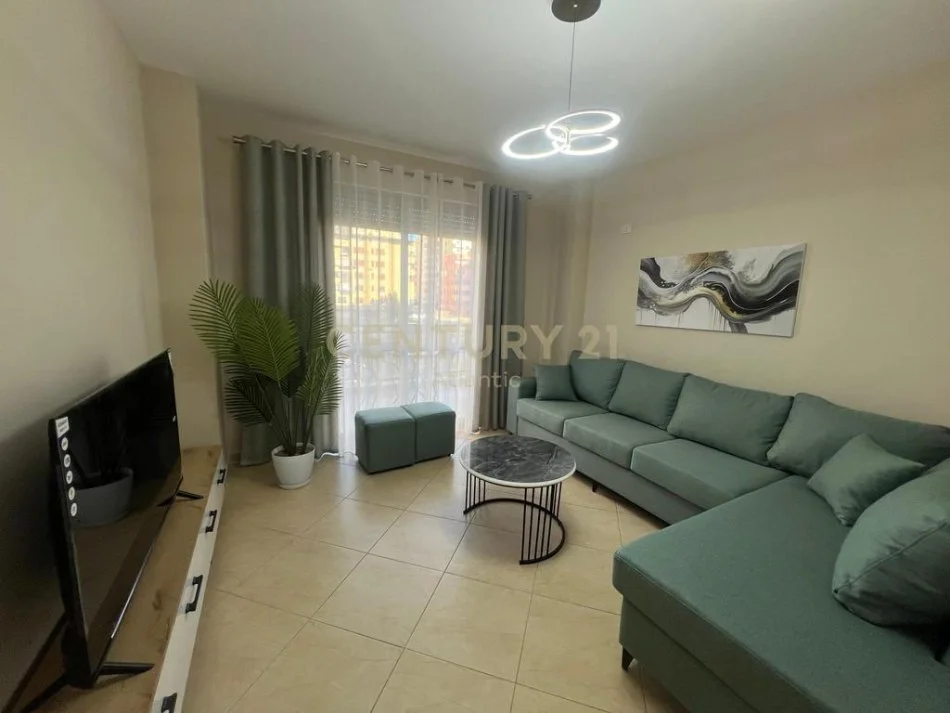 Durres Plazh, shitet apartament 2+1+Aneks+Ballkon Kati 1, 115 m² 135.000 € (Plazh Durres)