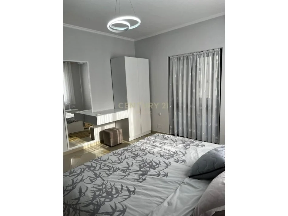 Tirane, jepet me qera apartament 1+1 Kati 2, 65 m² 600 € (Shkolla e Baletit)