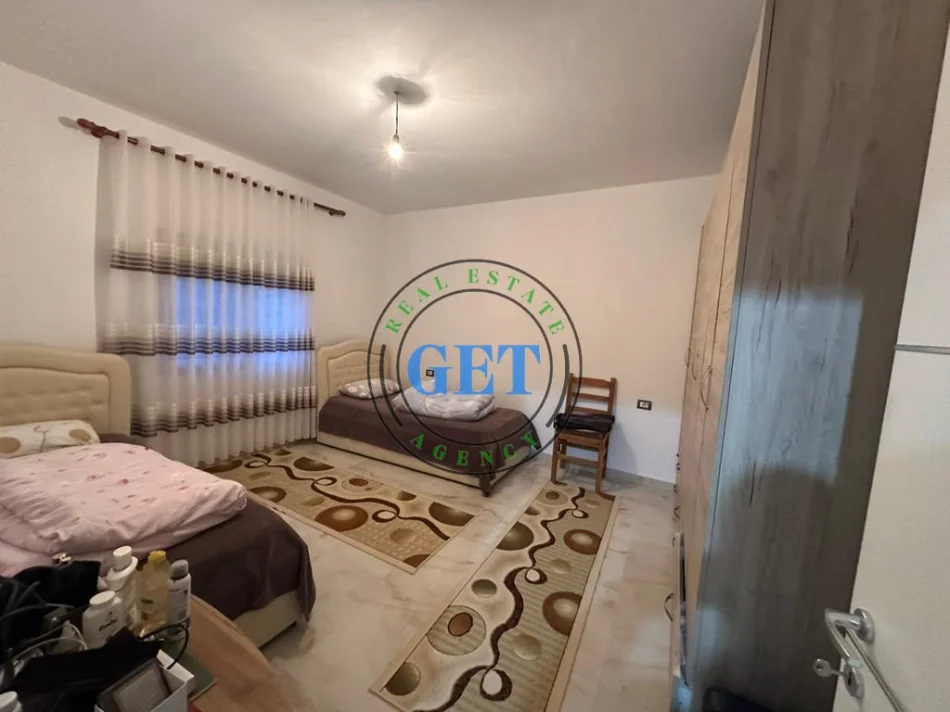 Durres, shitet shtepi 2+1 Kati 0, 288 m² 105.000 € 