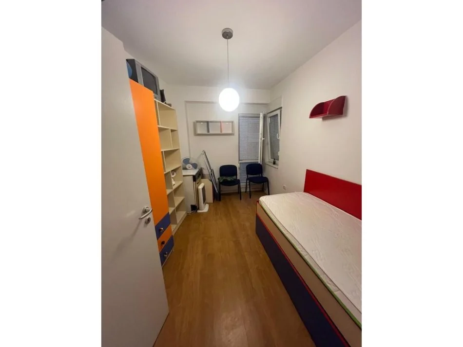 Tirane, shitet apartament 2+1 Kati 3, 90 m² 165.000 € (Kompleksi Magnet)