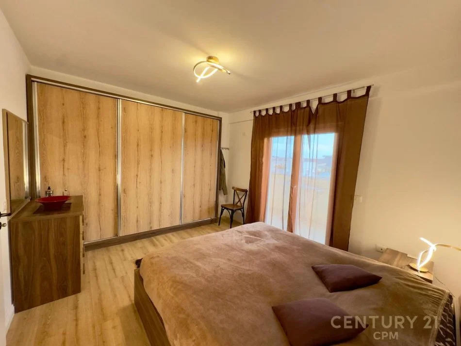 Tirane, jepet me qera apartament 2+1 Kati 6, 120 m² 800 € (Jordan Misja)