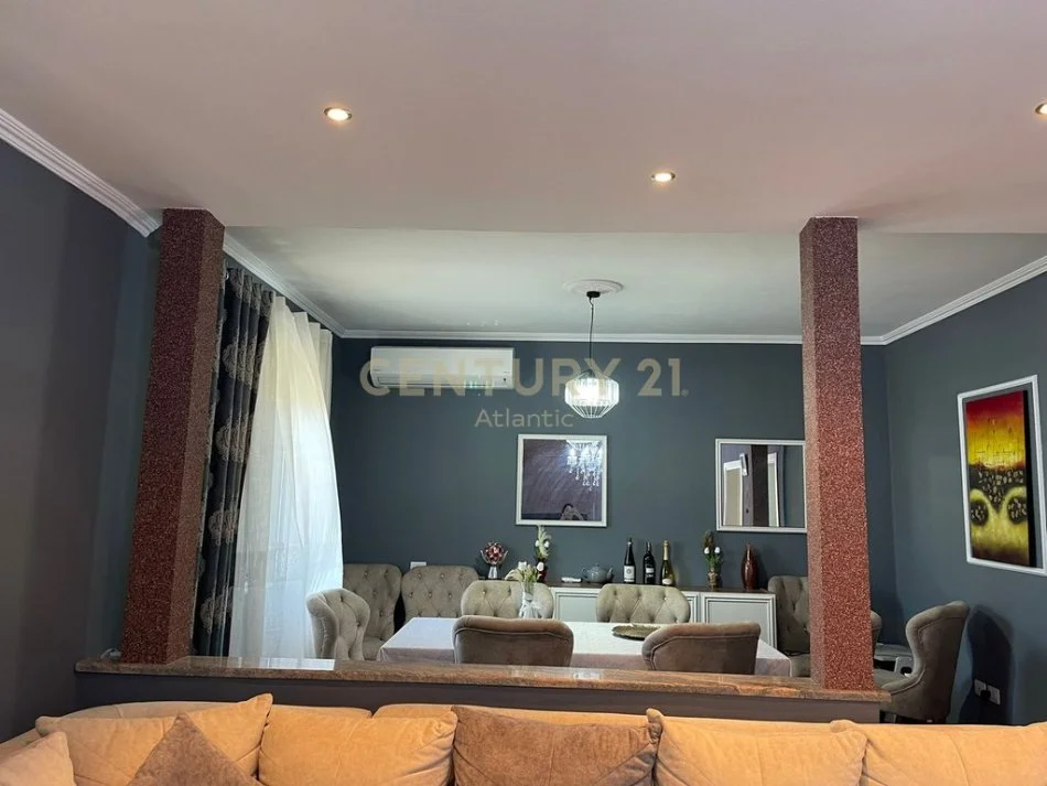 Durres, shitet Vile 2 Katshe Kati 2, 155 m² 170.000 € (SPITALLE)