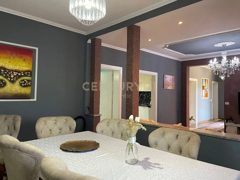 Durres, shitet Vile 2 Katshe Kati 2, 155 m² 170.000 € (SPITALLE)