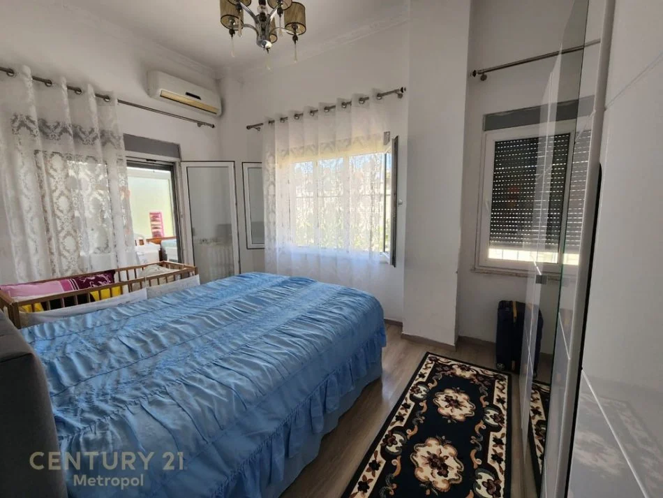 Tirane, jap me qera apartament 2+1+2 , 98 m² 1.000 € (Kopshti Botanik Zoologjik)