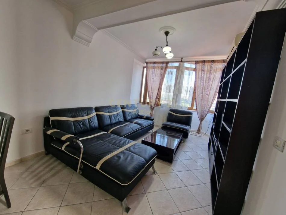 Tirane, shitet apartament 2+1 Kati 4, 72 m² 138.000 € (Rruga Karl Gega)