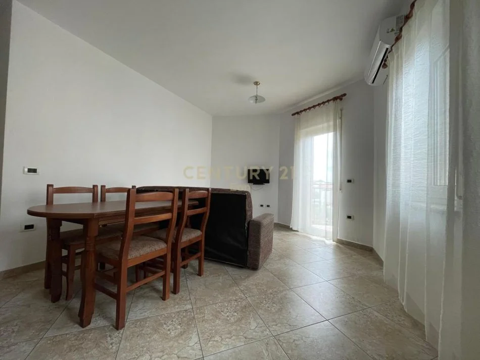 Durres, shitet apartament 1+1 Kati 3, 80 m² 85.000 € (RROTA E KUQE NE DURRES)