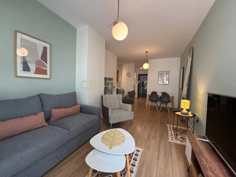 Tirane, jap me qera apartament 1+1 , 62 m² 550 € (Kodra e Diellit)