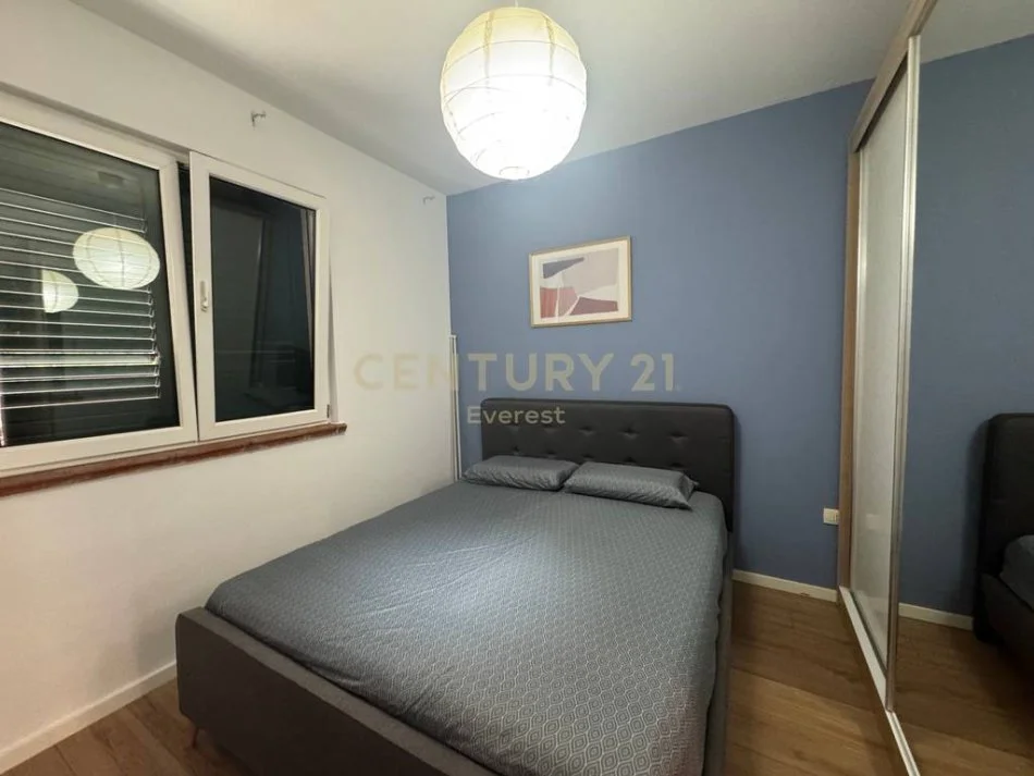 Tirane, jap me qera apartament 1+1 , 62 m² 550 € (Kodra e Diellit)