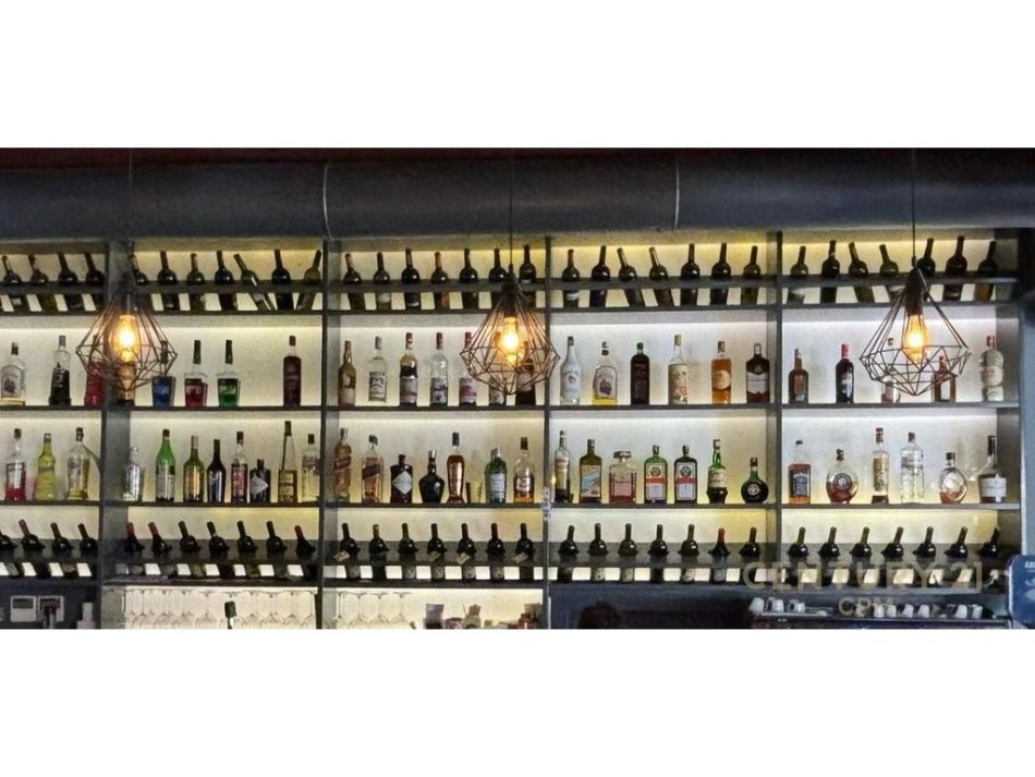 Tirane, jepet me qera bar-kafe Kati 0, 240 m² 3.500 € 