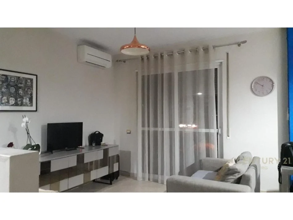 Tirane, shitet apartament 1+1 Kati 3, 63 m² 140.000 € 
