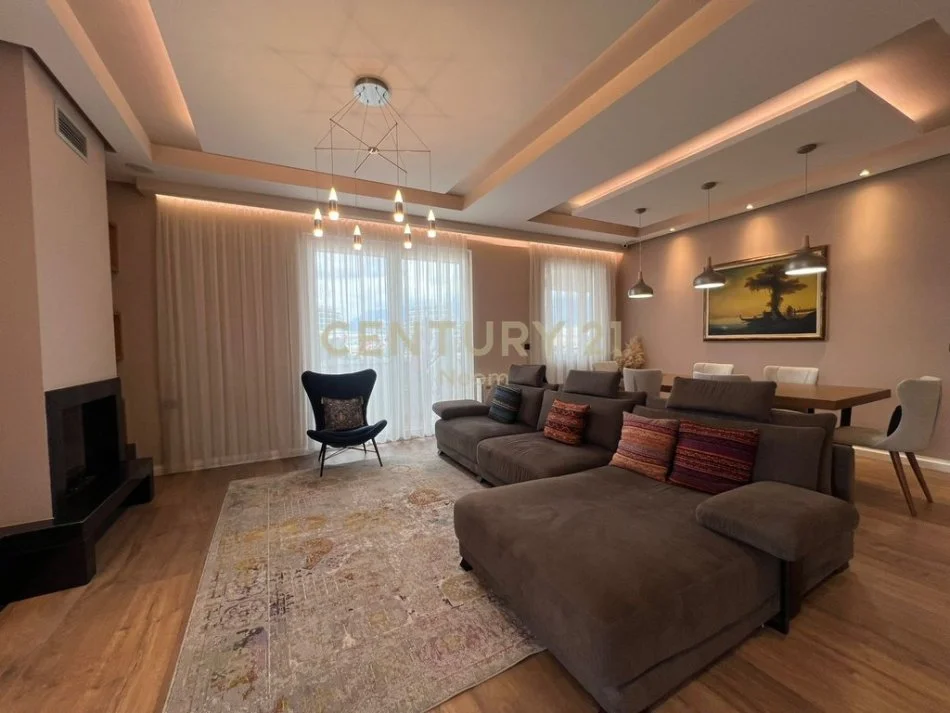 Tirane, jepet me qera apartament 1+1+Aneks+Ballkon Kati 5, 154 m² 1.400 € (Neom115965)