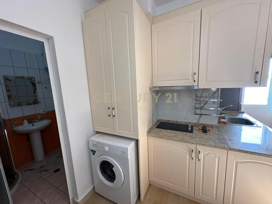 shitet apartament Kati 13, 44 m² 54.000 € (PER SHITJE, SHKEMBIN E KAVAJES-DURRES!)