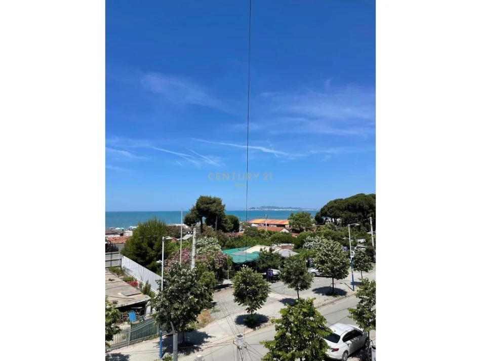 Durres, jepet me qera apartament 2+1+Ballkon Kati 2, 70 m² 135.000 € (Bulevardi i Pishave)