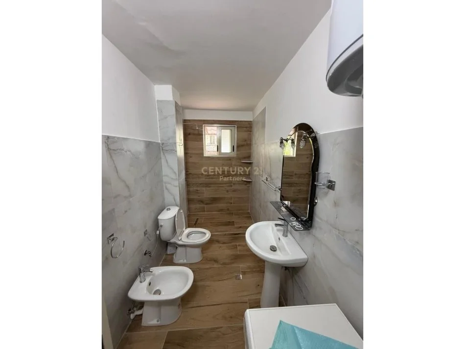 Tirane, shitet apartament Kati 2, 72 m² 115.000 € 