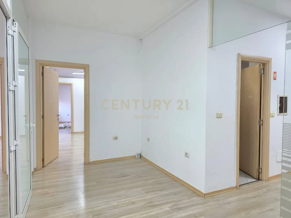 ‼️  𝐙𝐲𝐫ë 𝐩𝐫𝐞𝐦𝐢𝐮𝐦 𝐦𝐞 𝐪𝐢𝐫𝐚 𝐧ë 𝐳𝐞𝐦ë𝐫 𝐭ë 𝐁𝐥𝐥𝐨𝐤𝐮𝐭  ‼️