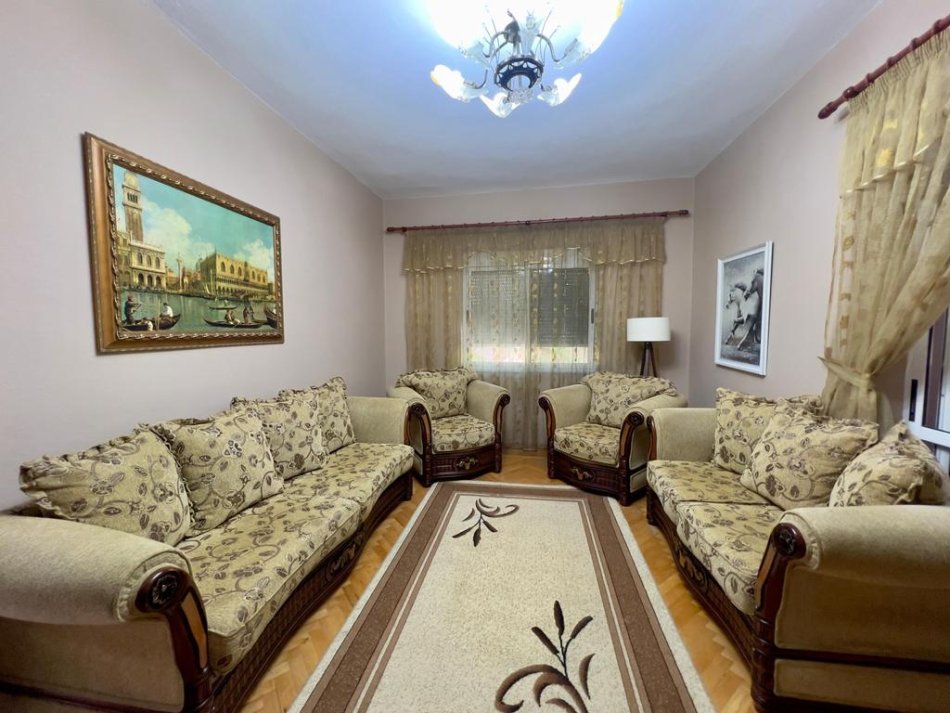 Tirane, shitet apartament 2+1 Kati 4, 93 m² 199.000 € 