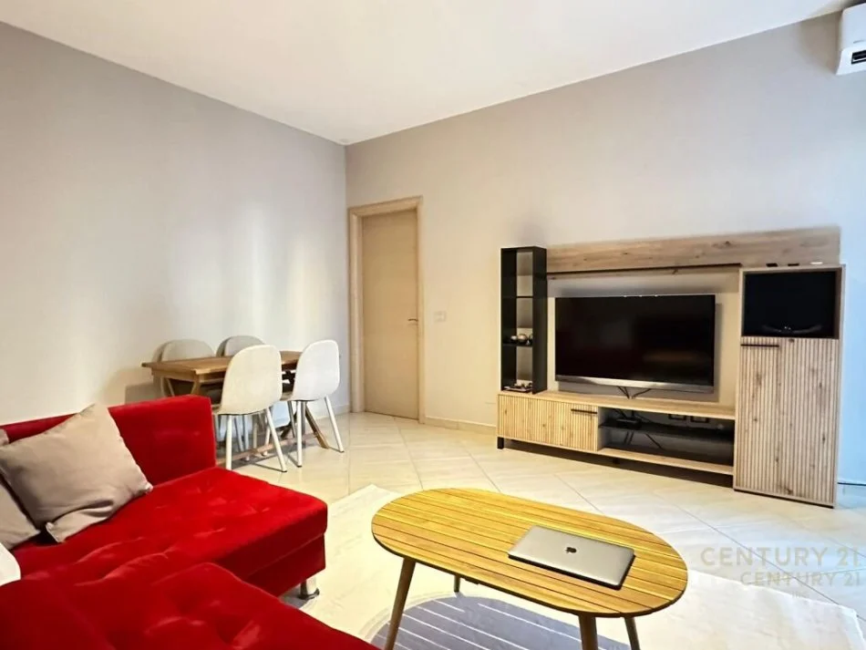 Tirane, jepet me qera apartament 1+1 Kati 3, 65 m² 530 € (Prane Fondacionit Eleonora)