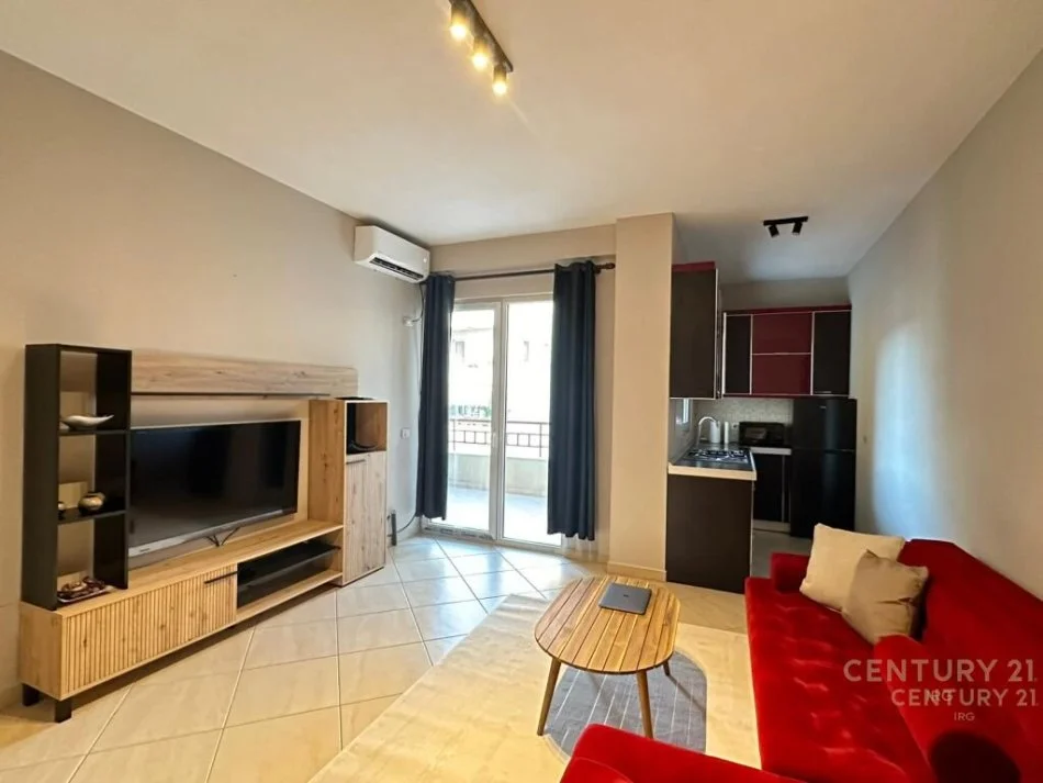 Tirane, jepet me qera apartament 1+1 Kati 3, 65 m² 530 € (Prane Fondacionit Eleonora)