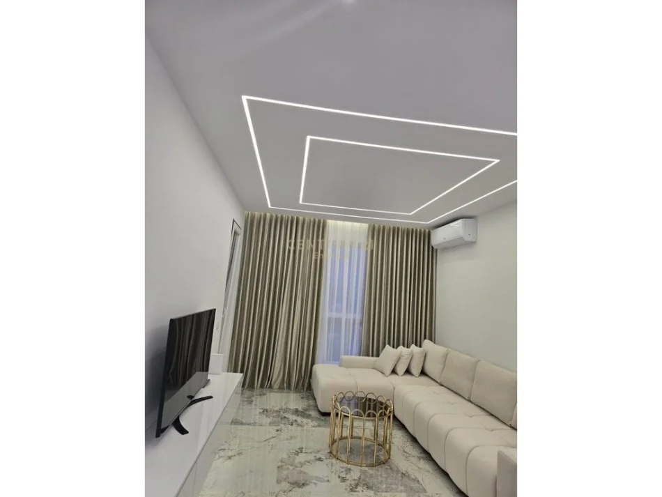 Tirane, jepet me qera apartament 1+1 Kati 5, 75 m² 500 € (Paskuqan)