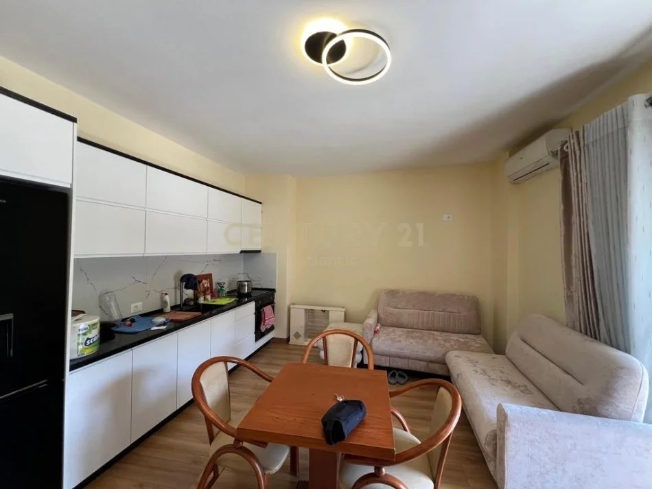 Durres, shitet apartament 1+1 Kati 1, 62 m² 80.000 € (Spitali Lagjia nr.8)