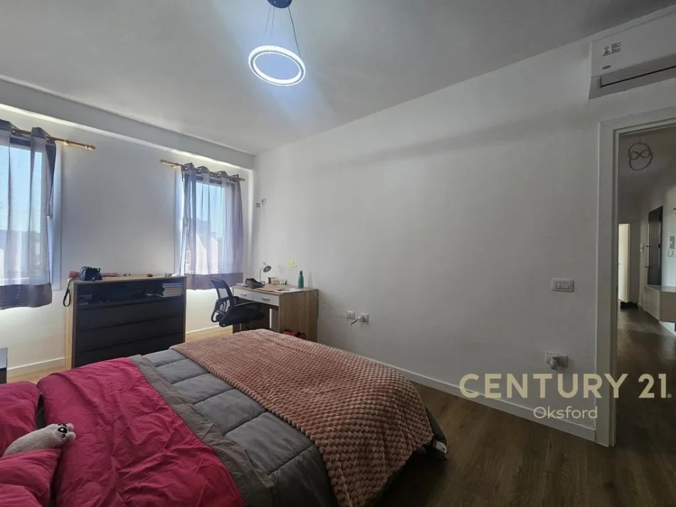 Tirane, shitet apartament 3+1 Kati 9, 104 m² 175.000 € 