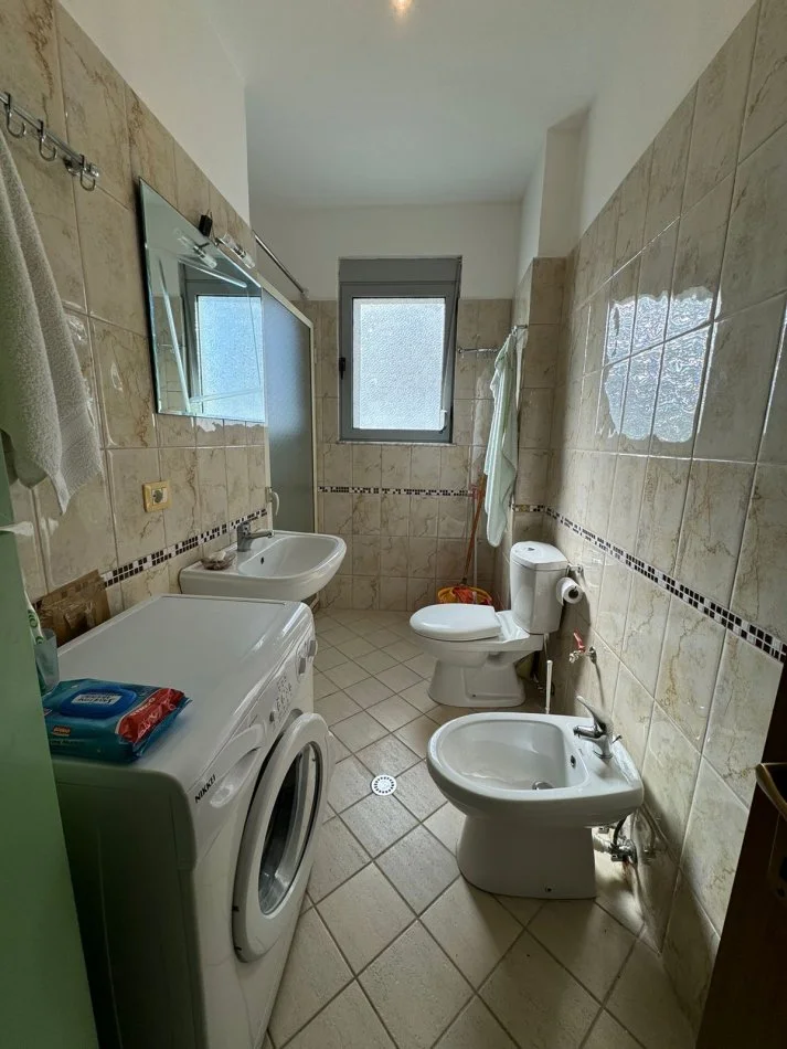 Shitet, Apartament 1+1, Golem, Kavajë.