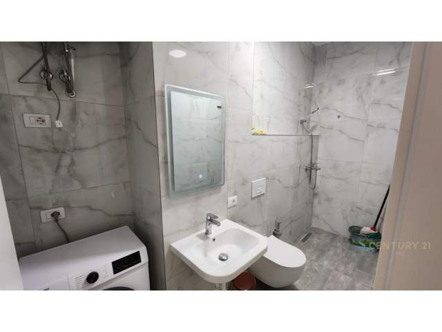 Tirane, jepet me qera apartament 1+1+A+BLK Kati 3, 65 m² 500 Euro (21 Dhjetori)