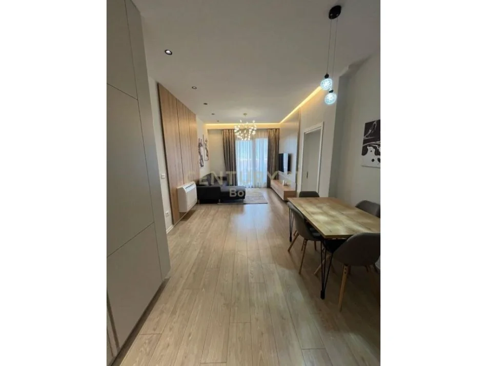 Tirane, jap me qera apartament 2+1 , 110 m² 1.500 € (Garden Building Residence, Rruga e Kavajës)