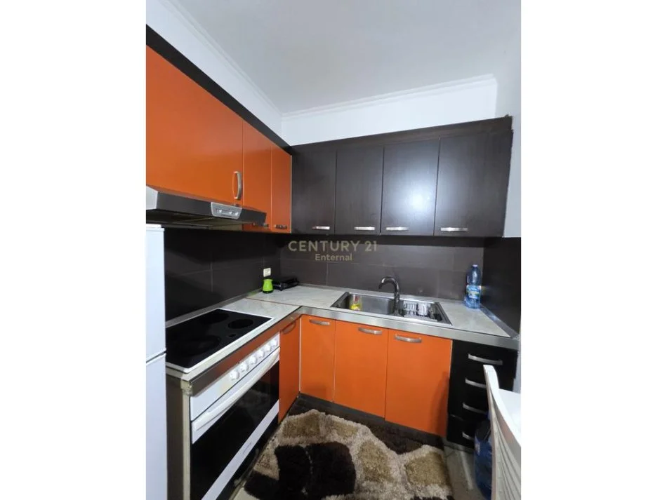 Tirane, shitet apartament 2+1 Kati 7, 87 m² 185.000 € 