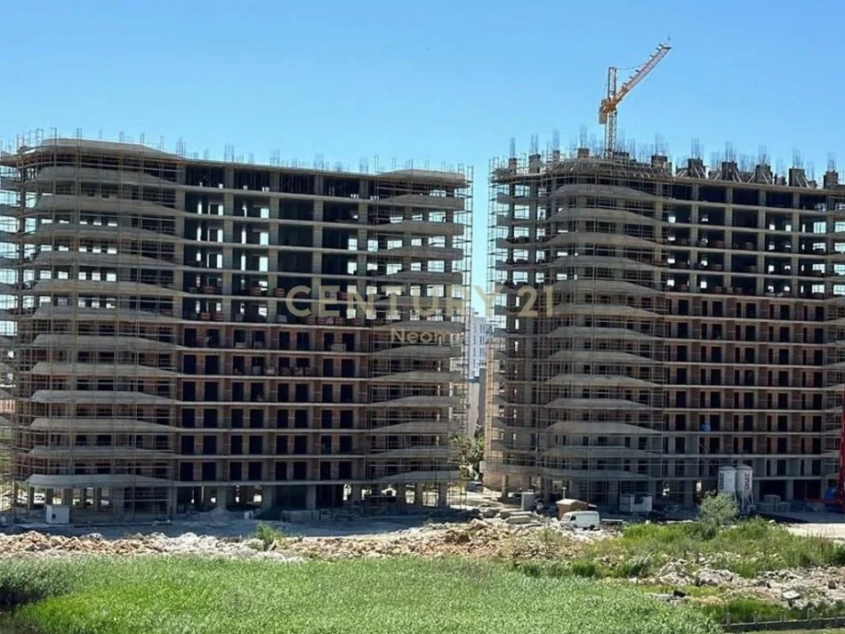 Shengjin, shitet apartament 1+1+Aneks+Ballkon Kati 3, 85 m² 86.720 € (Kune)