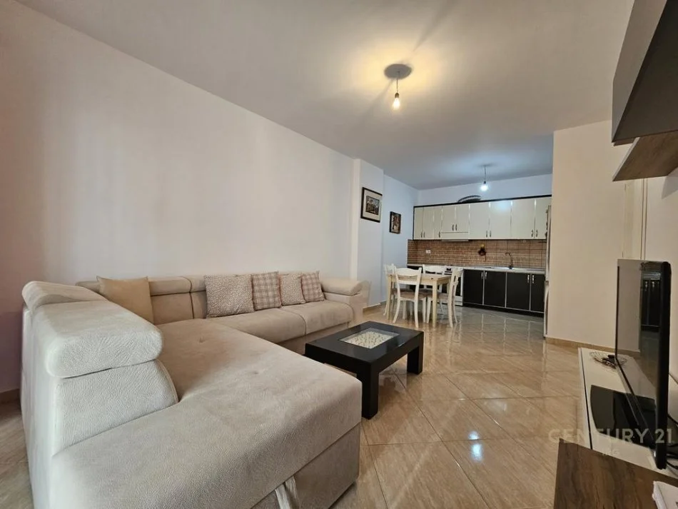 Tirane, shitet apartament 2+1+Ballkon Kati 8, 95 m² 140.000 € 