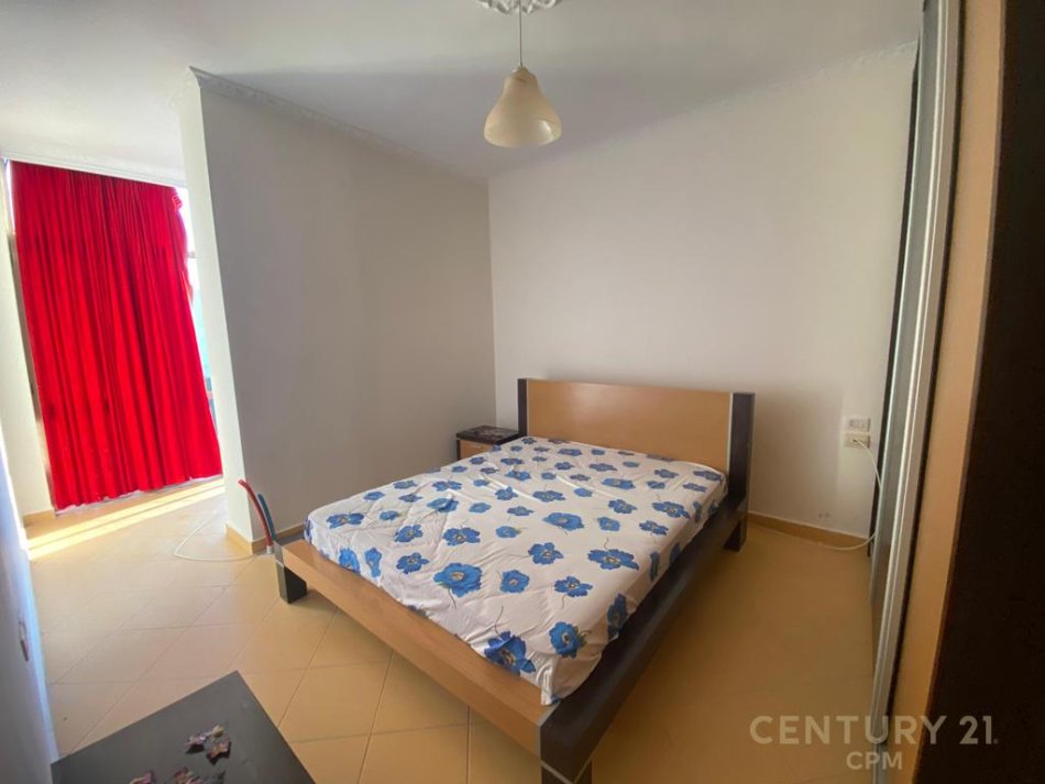 Tirane, jepet me qera apartament 1+1 Kati 5, 56 m² 350 € 