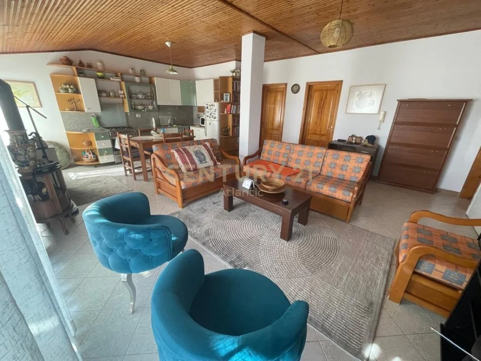 Durres, shitet apartament+verande | Penthouse 2+1 Kati 6, 128 m² 160.000 € (Plazh Hekurudha)