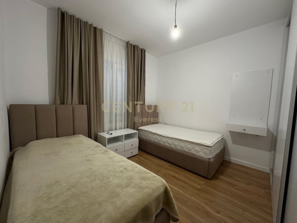 Tirane, jepet me qera apartament 2+1 , 62 m² 600 € (Muhamed Gjollesha)