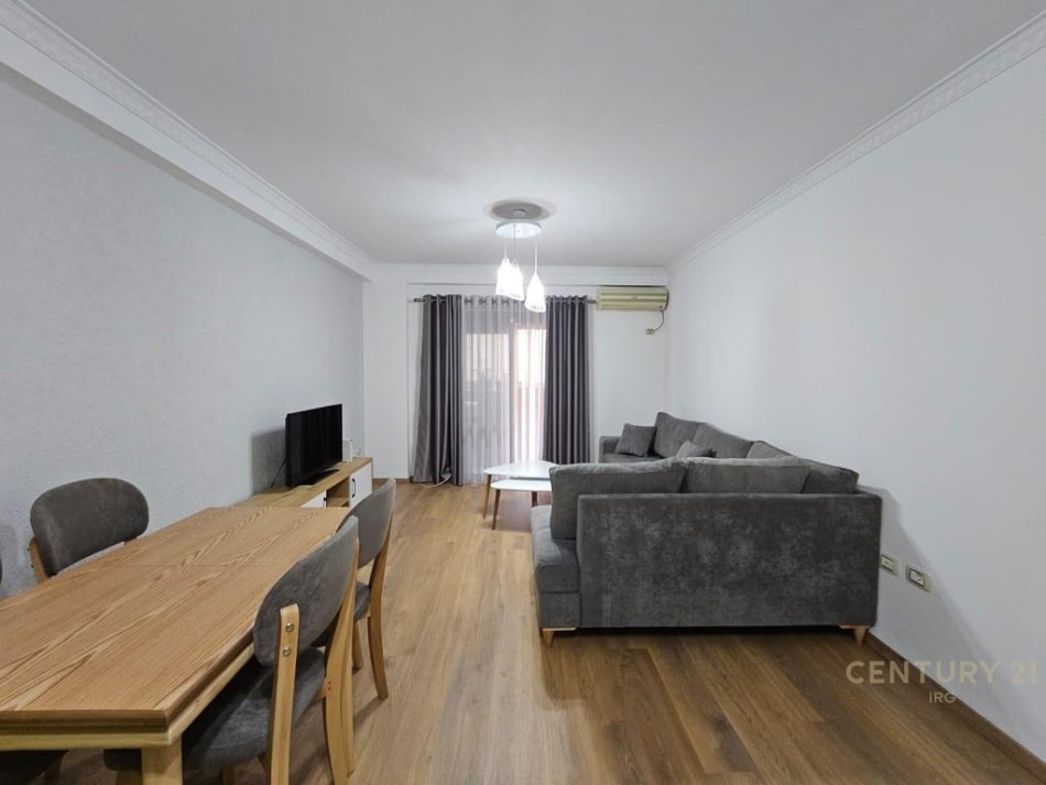 Tirane, jepet me qera apartament 1+1 Kati 2, 66 m² 600 € (Rruga Ylber Bylykbashi)