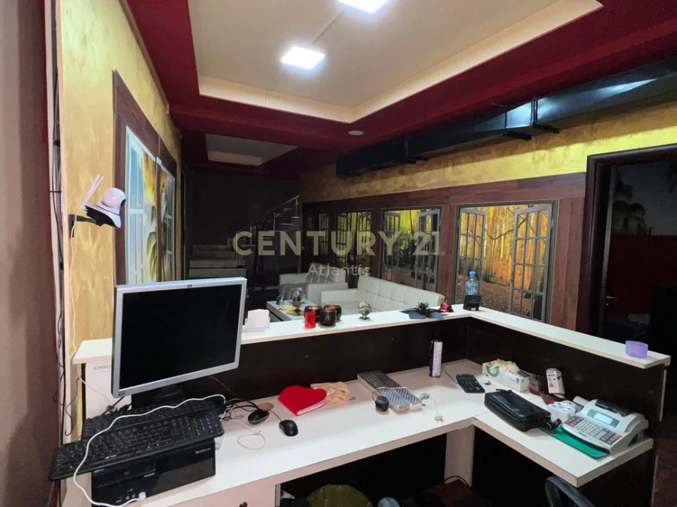 Durres, shitet ambjent biznesi Kati 0, 113 m²