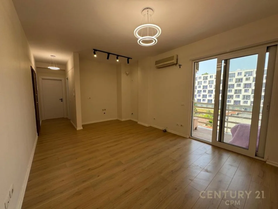 Tirane, shitet apartament 1+1 Kati 6, 63 m² 126.000 € (Fakulteti Ekinomik)