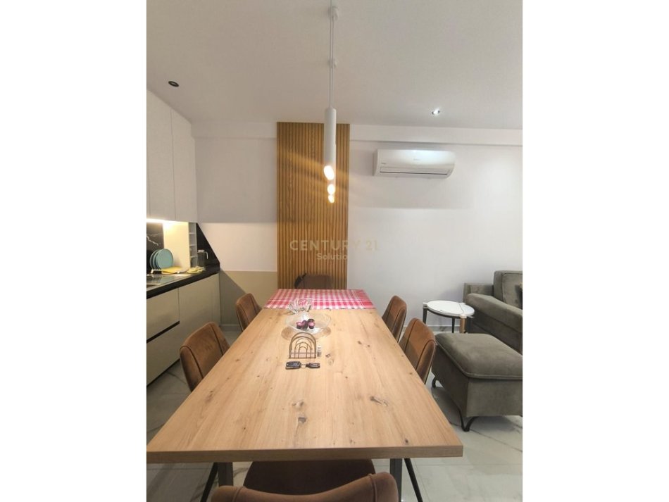 Tirane, jepet me qera apartament 2+1 Kati 2, 116 m² 800 € (Rezidenca Future Home)