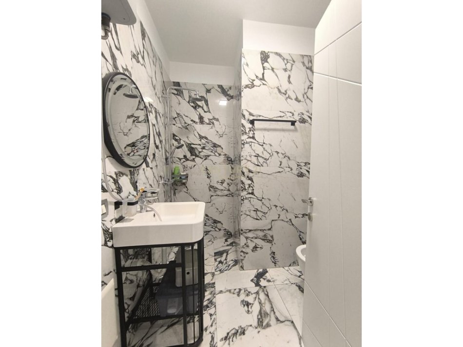 Tirane, jepet me qera apartament 2+1 Kati 2, 116 m² 800 € (Rezidenca Future Home)