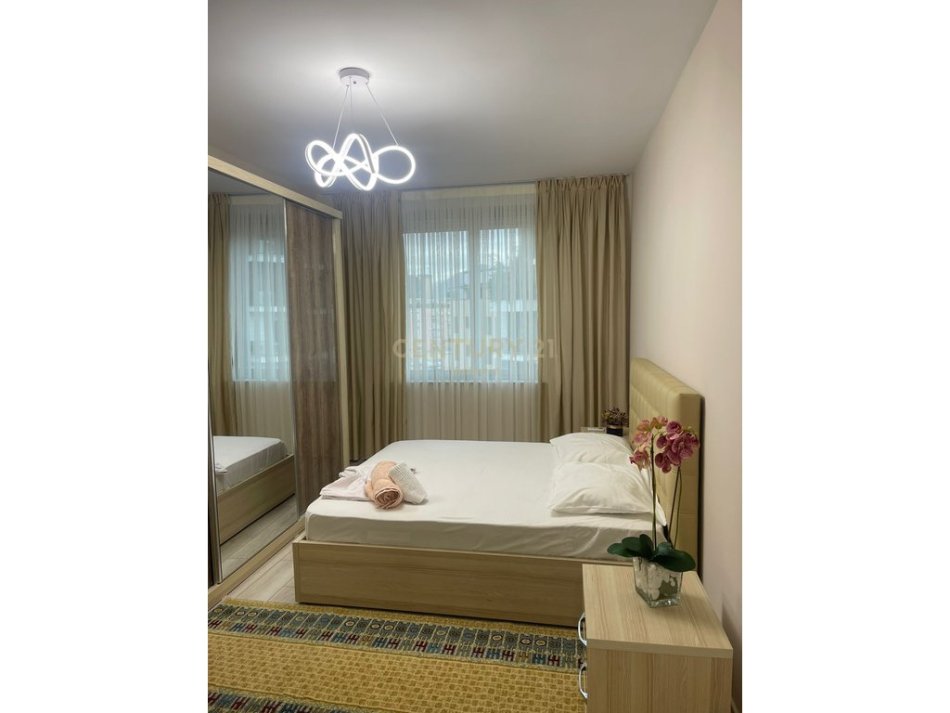 Tirane, jepet me qera apartament 1+1 Kati 9, 70 m² 900 € 