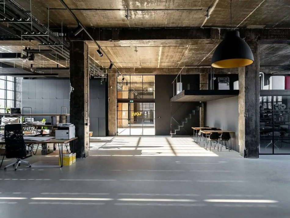 Tirane, jepet me qera zyre Kati 1, 150 m² 850 € (Rr.Luice Miloti)