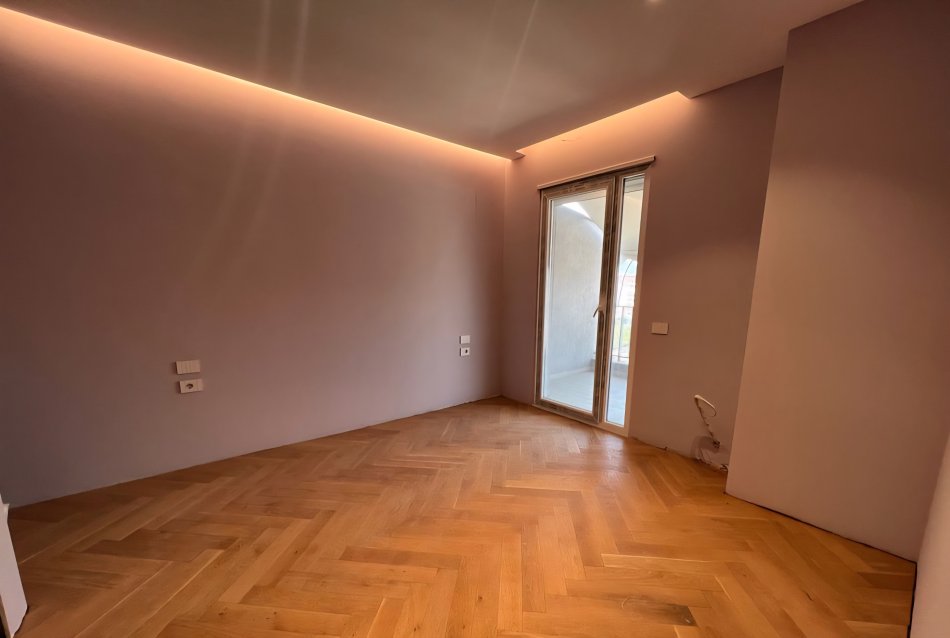 Tirane, shitet apartament 2+1 Kati 7, 122 m² 290.000 € (Olympic Park)