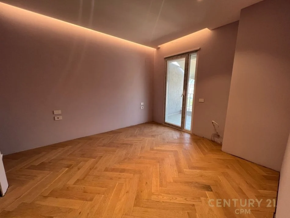 Tirane, shitet apartament 2+1 Kati 7, 122 m² 290.000 € 
