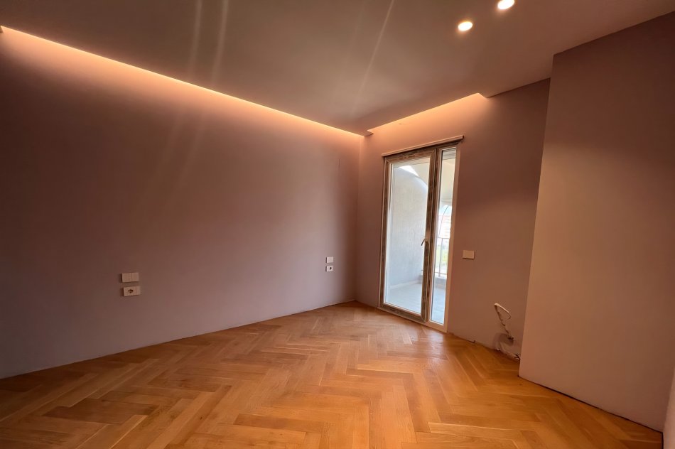 Tirane, shitet apartament 2+1 Kati 7, 122 m² 290.000 € (Olympic Park)