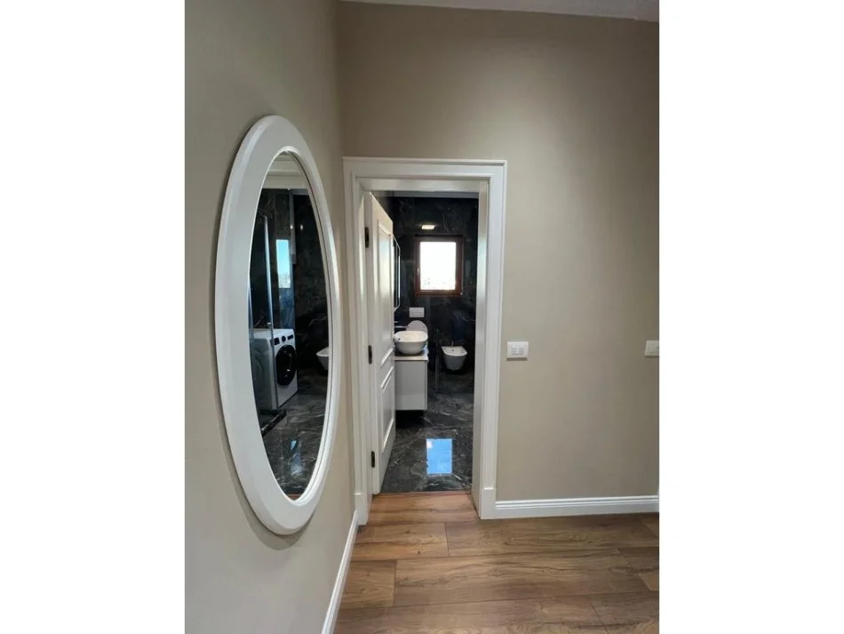 Tirane, jepet me qera apartament 1+1+Ballkon Kati 5, 60 m² 600 € 